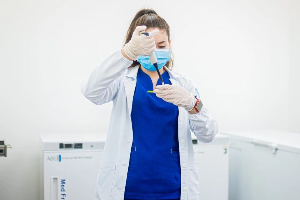dokter kulit terbaik RSIA Tambak