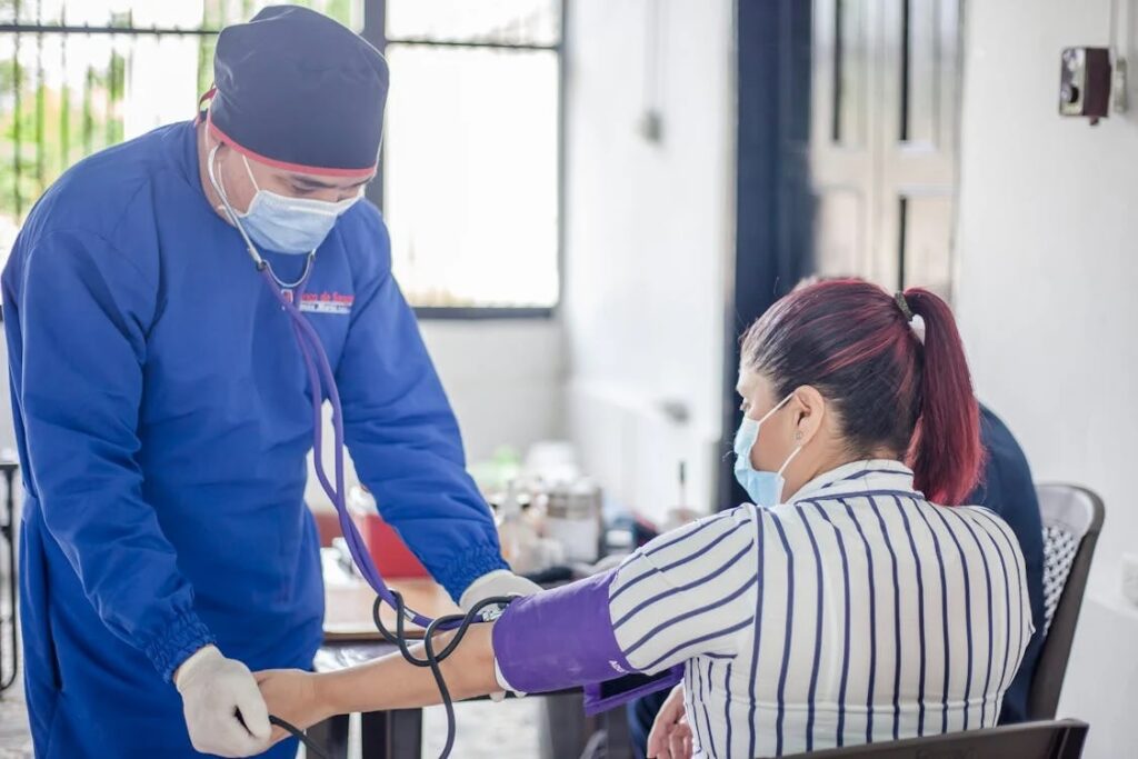spesialis dokter kulit terbaik jakarta